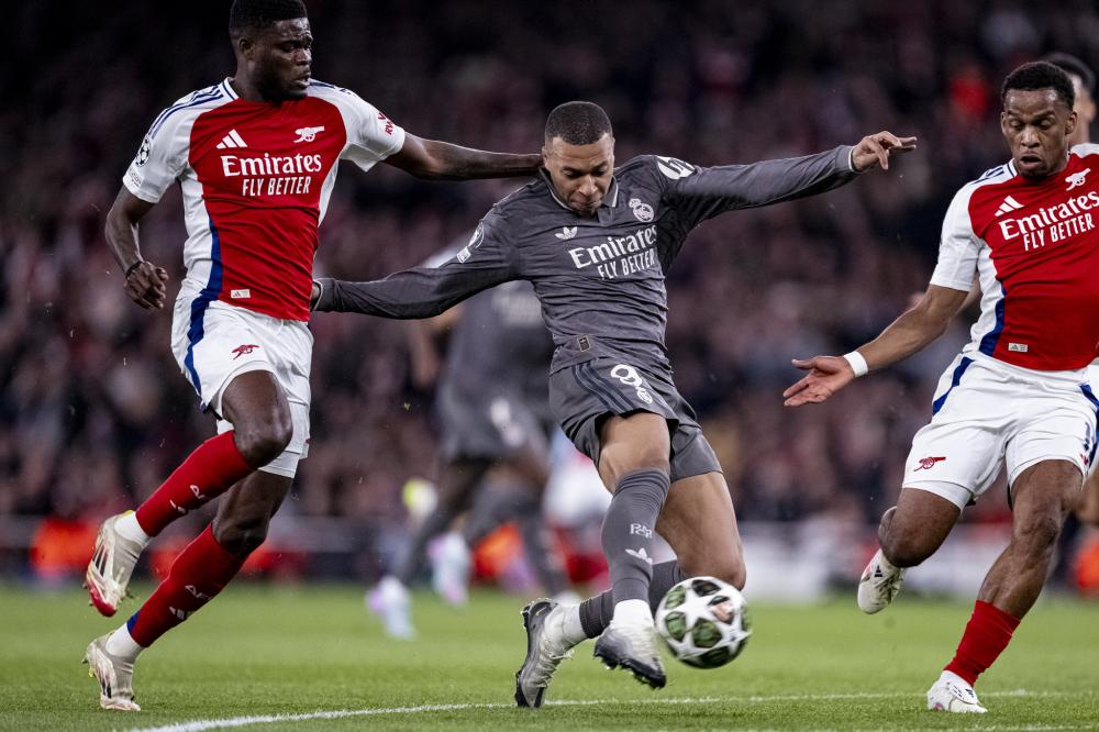 律與他受到 律與他受到