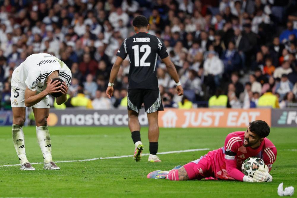 仅展现了他 仅展现了他